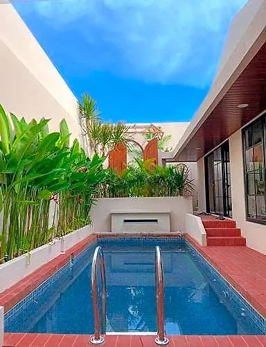 Mdf Canggu 酒店